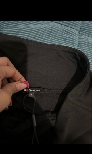 Falda Tommy Jeans Negra