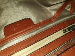 Bolso Michael Kors Naranja y Dorado