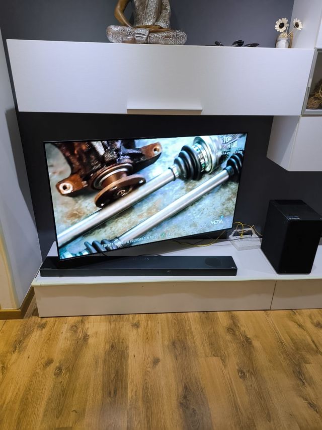 TV LG OLED 55 Negra y Plateada