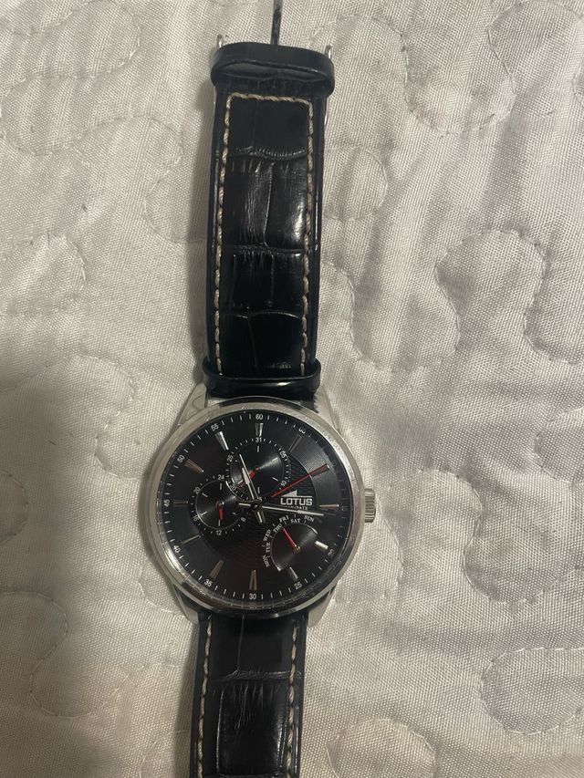Reloj Lotus Negro Multifunción