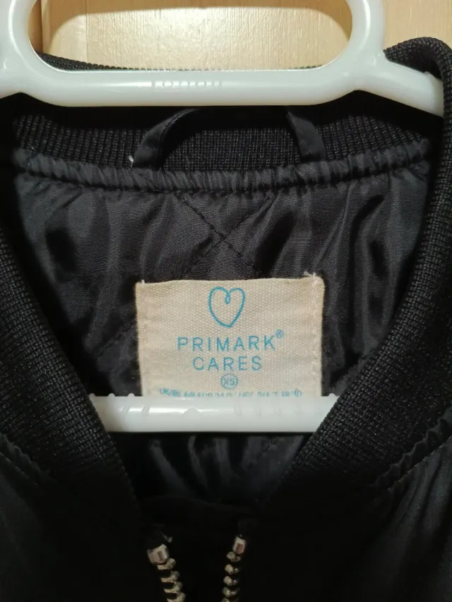 Chaqueta bomber negra Primark Talla XS
