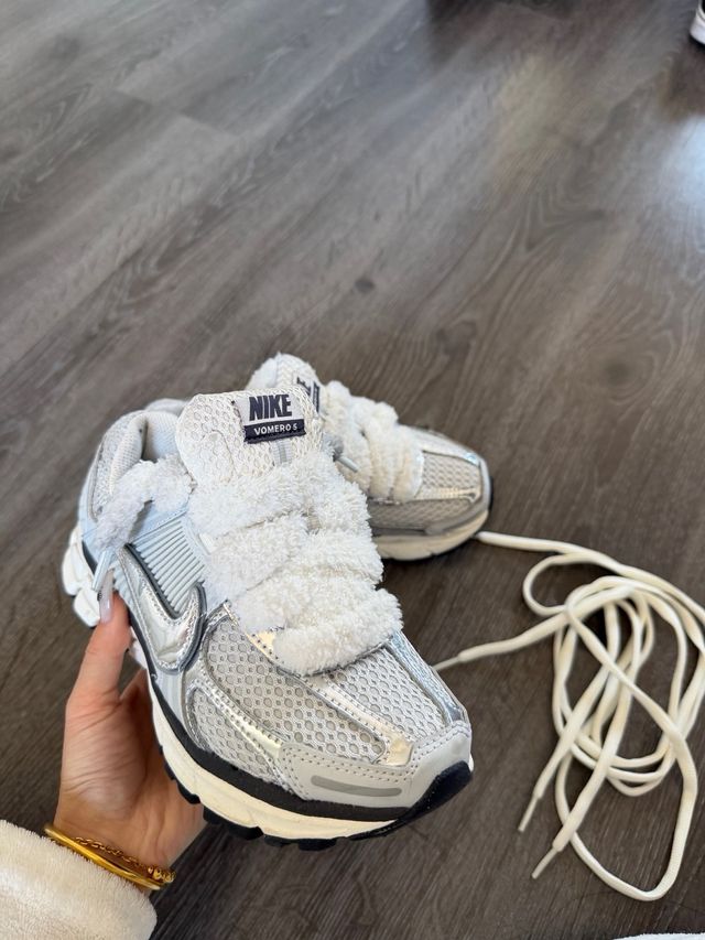 Nike Zoom Vomero 5 Plata/Blanco