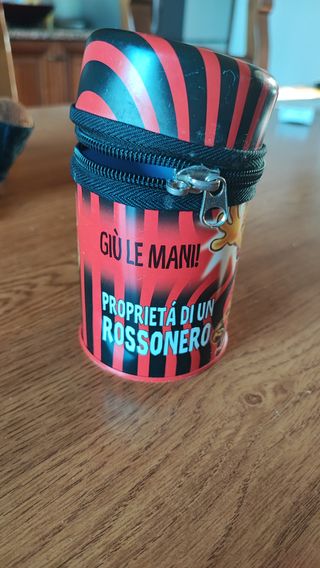 Set tifosi Milan: portafoglio + salvadanaio