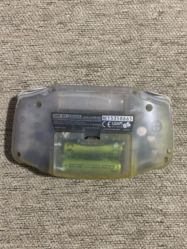 Nintendo Game Boy Advance gris Translúcido