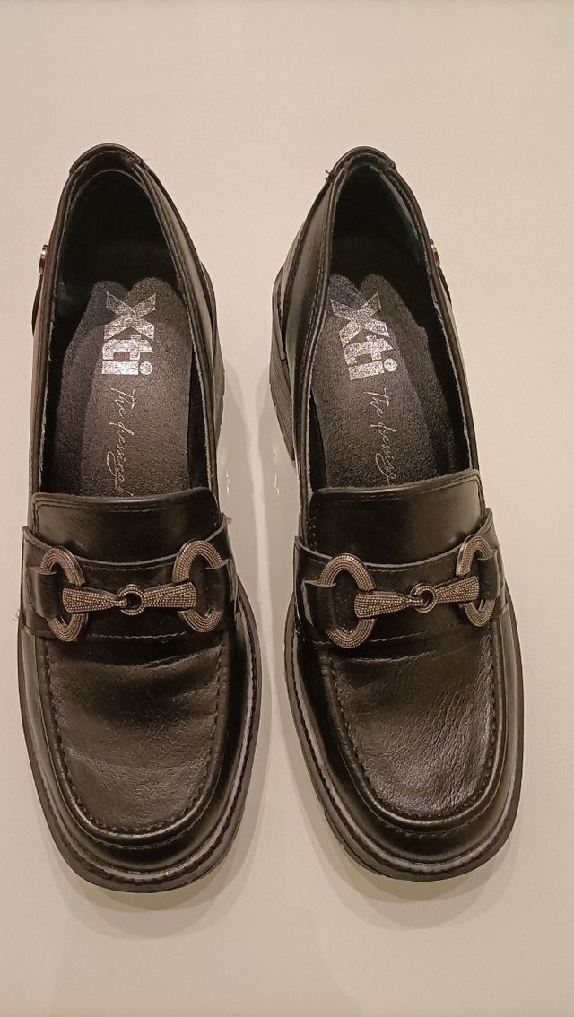 Mocassini donna con suola antiscivolo in ecopelle