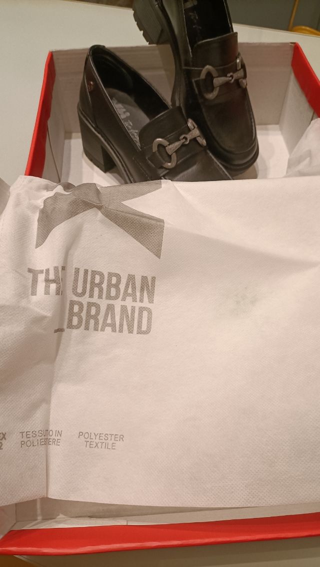 Mocassini donna con suola antiscivolo in ecopelle