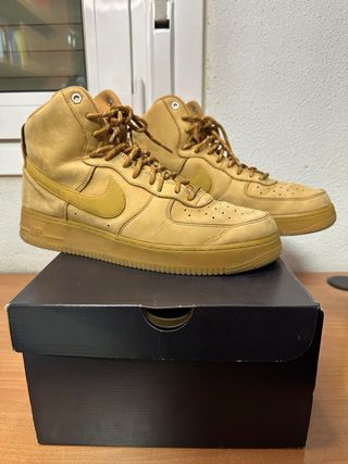 Zapatillas Air Foce 1 Nike Crema Talla: 46