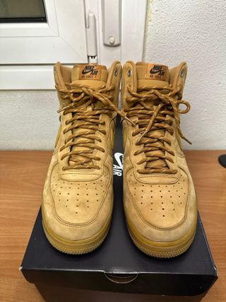 Zapatillas Air Foce 1 Nike Crema Talla: 46