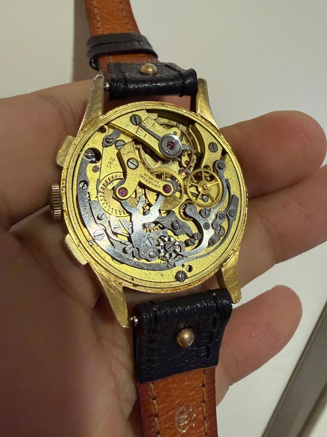 Universal Genève Tri Compax