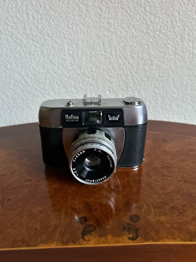 Cámara Halina Paulette Plata/Negra