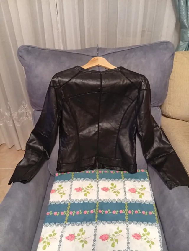 Chaqueta de piel sintética mujer