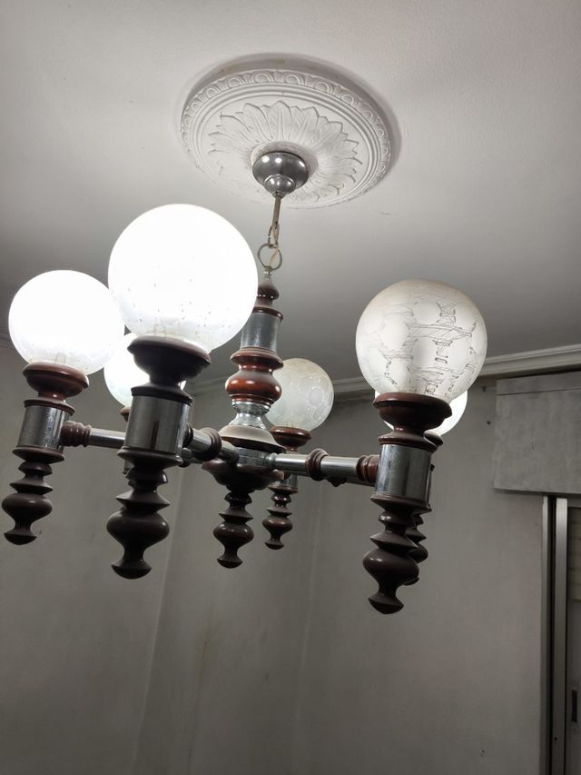 Lámpara colgante antigua madera y metal