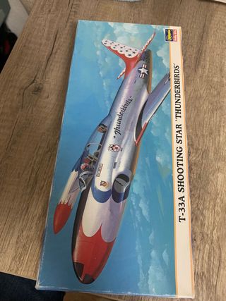 Maqueta Avión T-33A Shooting Star Thunderbirds