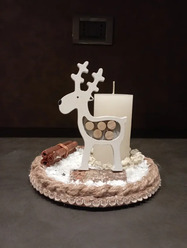 Centrotavola Natalizio Cervo Bianco