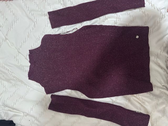 Top morado brillos Green Coast