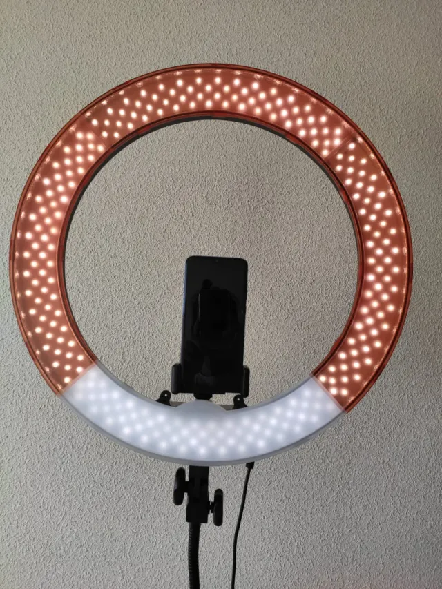 Aro de Luz Neewer 48cm 55W 5600K con Trípode