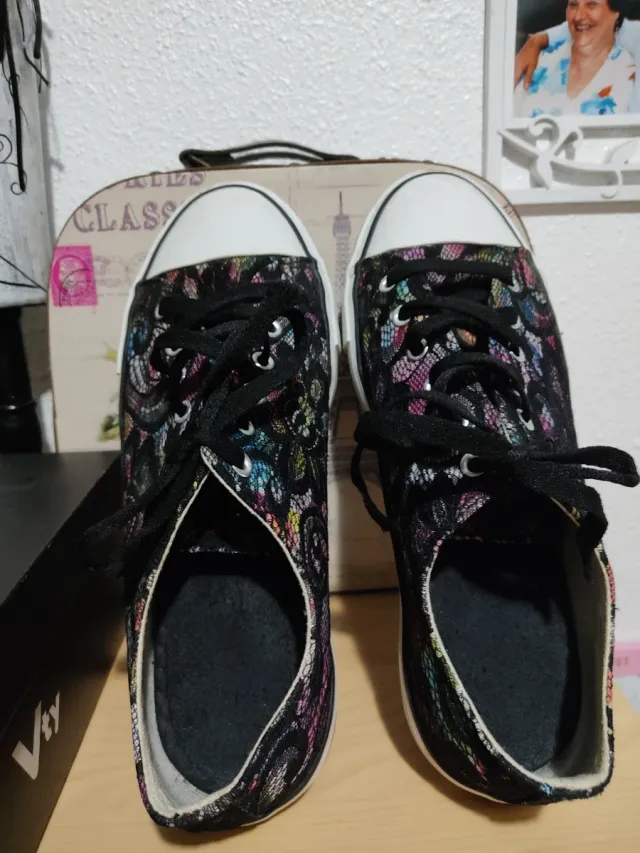 Zapatillas VTY encaje multicolor