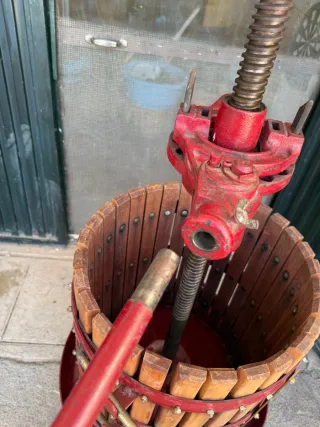 Prensa de Vino Manual Madera