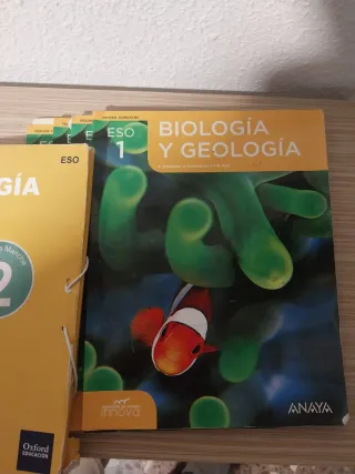 LIBROS PRIMERO DE ESO