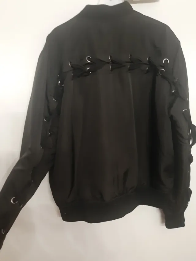 Chaqueta bomber negra