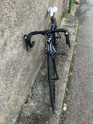 Bicicleta Ridley Fénix Negra y Azul