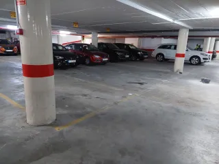 Parquing, Parking o de Garaje