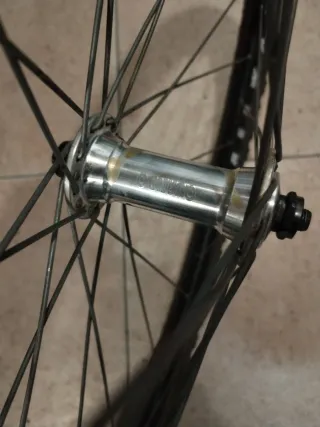 Rueda Delantera( 26)MAVIC.MODEL QUANDO!