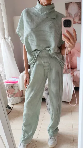 Conjunto dos piezas verde aguamarina