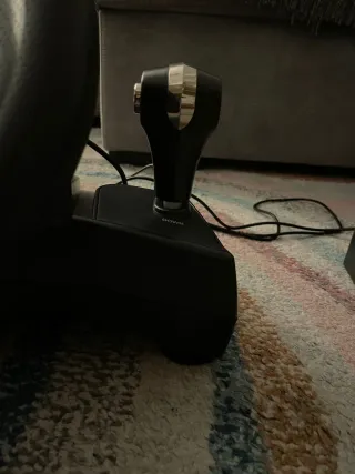 PS4 (PlayStation 4) Negra + 2 Mandos + Juegos