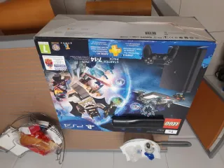 PS4 (PlayStation 4) Negra + 2 Mandos + Juegos