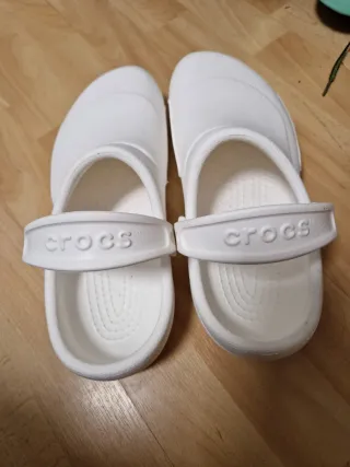 Crocs NUEVAS Talla 41/42