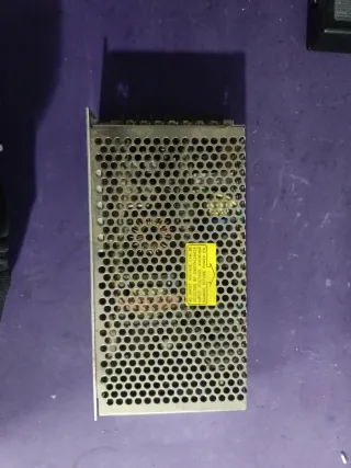 Fuente de Alimentación MW S-100F-24