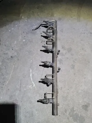 Rampa Inyección BMW 330 Ci