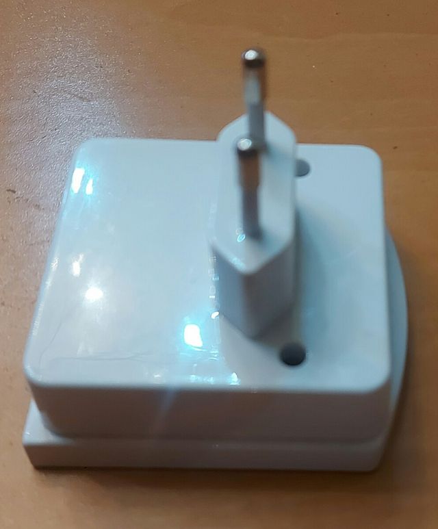 Cargador LivarnoLUX inalámbrico Luz Led