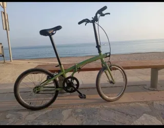 Bicicleta plegable verde