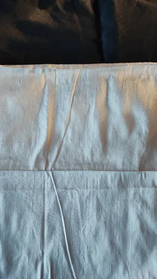 Taglio di seta thailandese bianco