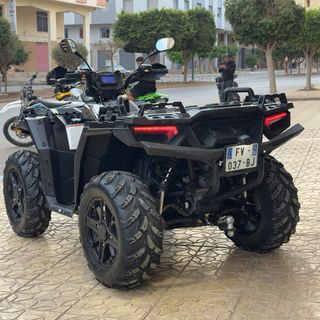 Quad Polaris Negro