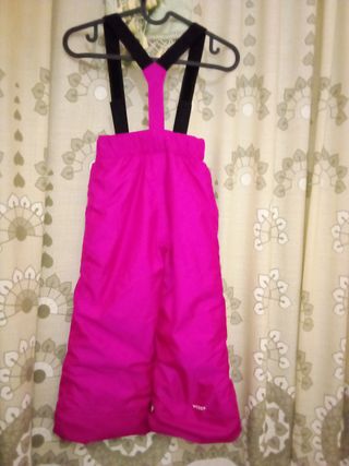 Pantalones de esquiar con tirantes fucsia