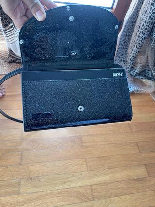 Portafoglio Diesel con tracolla nero