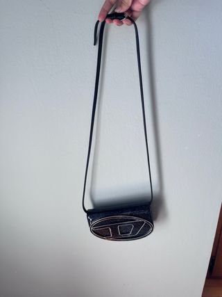 Portafoglio Diesel con tracolla nero