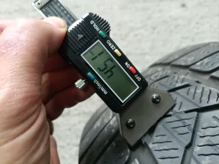 Neumáticos Invierno 225/55R17