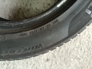 Neumáticos Invierno 225/55R17