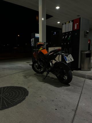 Moto Ktm duke 2012