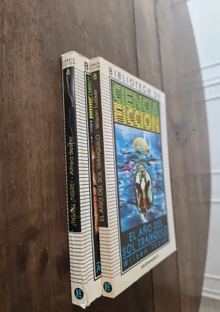 Lote biblioteca de Ciencia Ficción