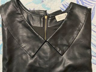 Vestido mini piel sintética manga corta