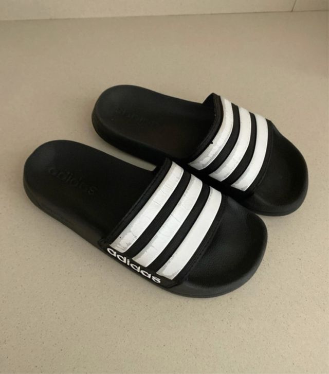 Chanclas Adidas niño Talla 34, no 35, 34
