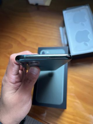 iPhone 11 Pro Max Verde