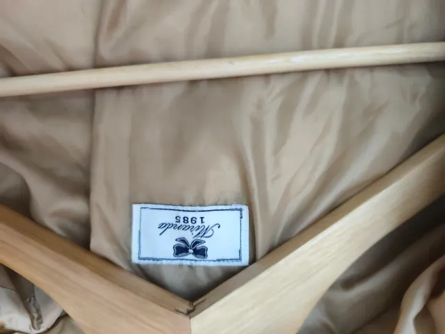 Cazadora dorada Miranda 5-6 años