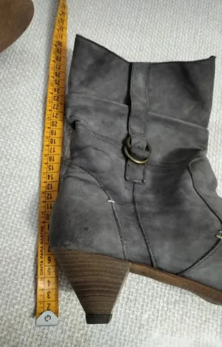 Botines piel vintage grises