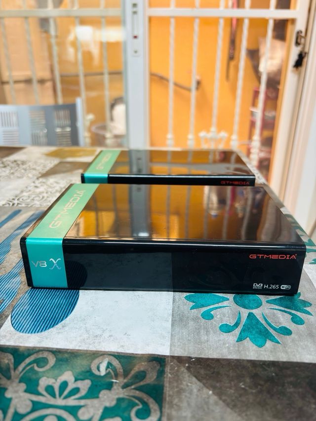 GT MEDIA V8 Receptor Satélite 2por 40€